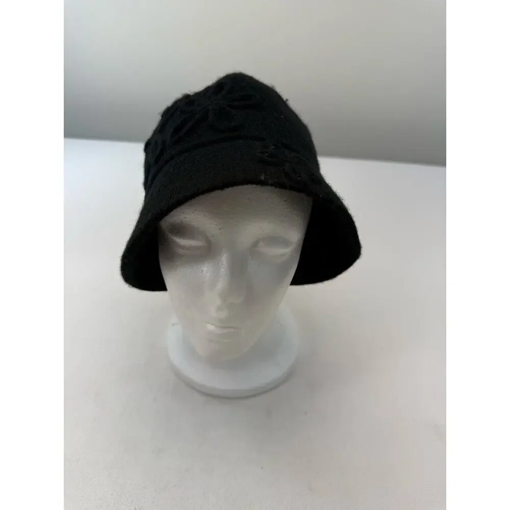 August Hat Company VTG Y2K Black Bucket Hat Floral Appliqué